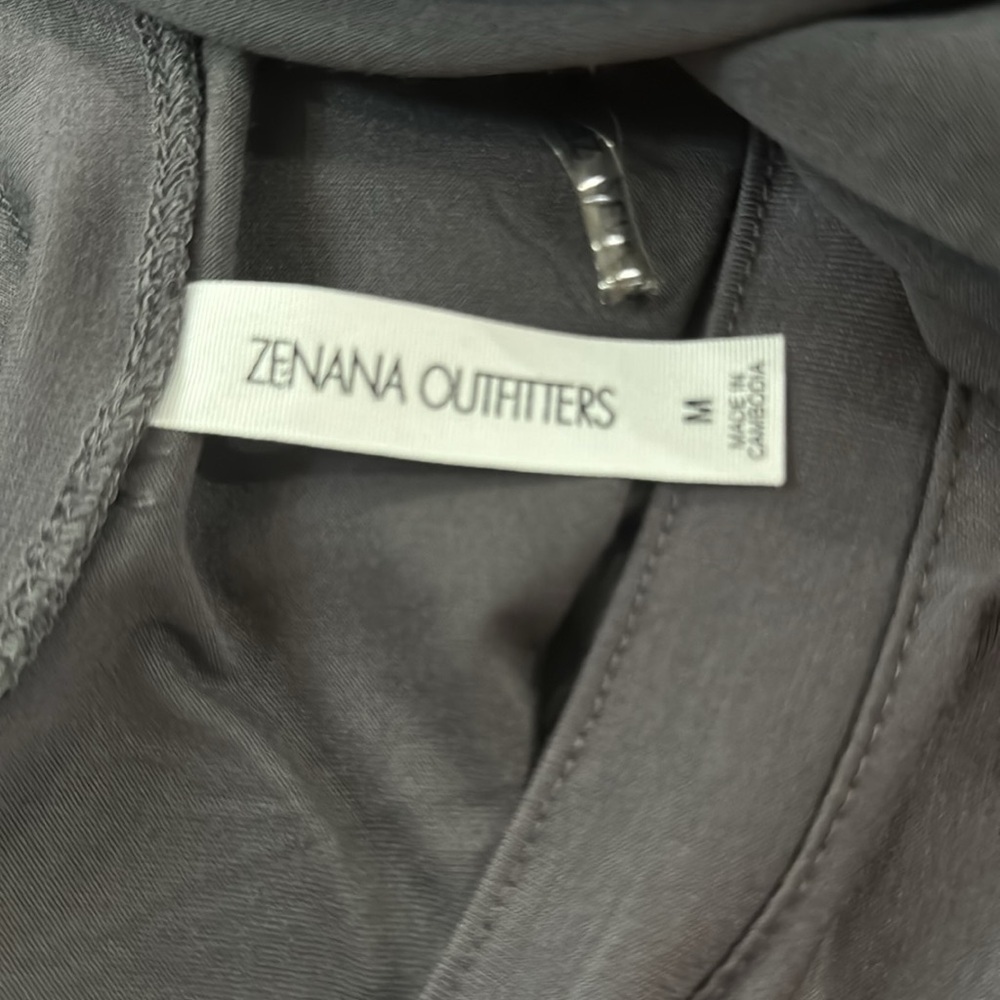 Zenana Gray Tiered Maxi Dress Medium 3/4 Sleeve Modest Casual - Picture 4 of 7